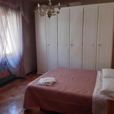 Bed and Breakfast Casa Guerrino Л'Аквіла Екстер'єр фото